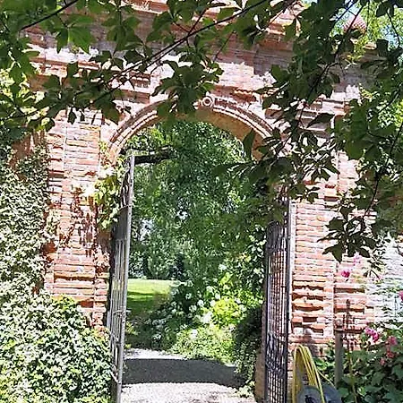 Bed & Breakfast La Cascina Grossa 4*