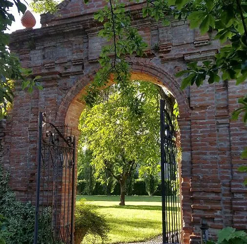 La Cascina Grossa Bed and breakfast