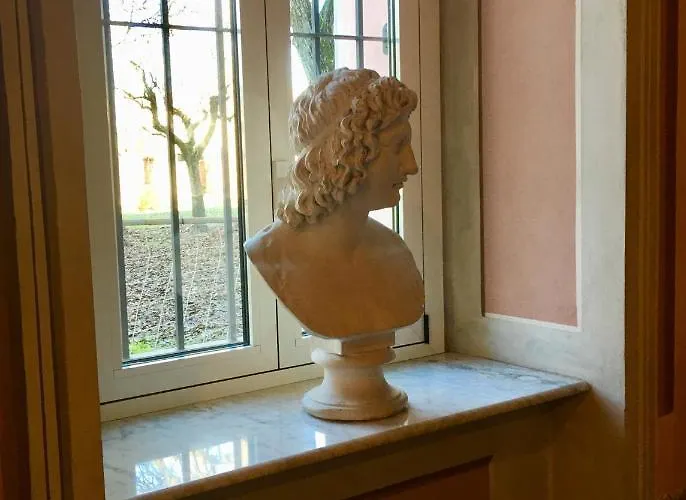 La Cascina Grossa Bed and breakfast 4*